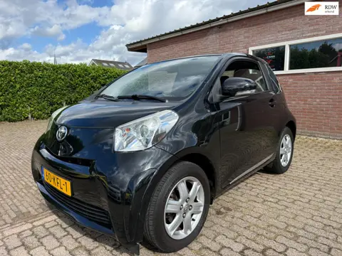 Toyota IQ 1.0 VVTi Black Edition APK 31-7-2026 Airco lmv cd aux