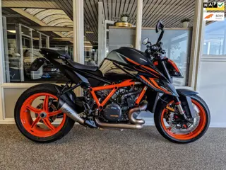 KTM Superduke 1290 R Tech Pack SC-Project