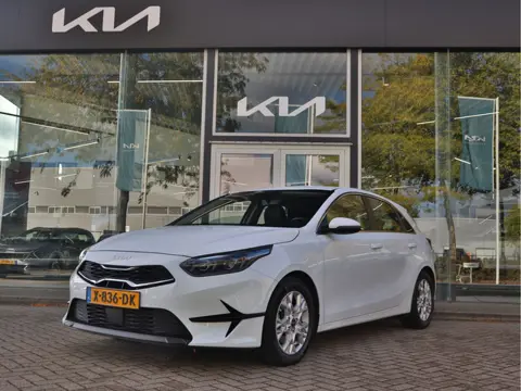 Kia Ceed 1.0 T-GDi DynamicLine | Climate Control | Cruise Control | Navigatie | Camera | 6-bak | Tot