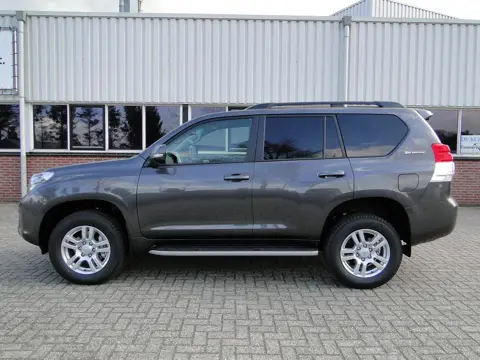 Toyota Landcruiser 150 Grijs Kenteken Ombouw