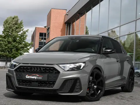 Audi A1 Sportback 40TFSI 200PK Edition #1 Black optic M-LED Navi Adapt.Demp Audi-Sound ACC Lane-Assi