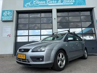 Ford Focus 1.6-16V First Ed. (bj 2005)