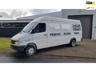 Mercedes-Benz Sprinter 10X 412D 312D 208D MANUEEL MAXI 6 TYRES