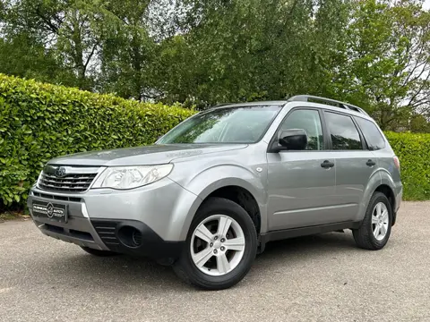 Subaru Forester 2.0 AWD Aut | Versnellingsbak slipt! | Meeneemprijs! | 2e Eigenaar | Trekhaak | Clii