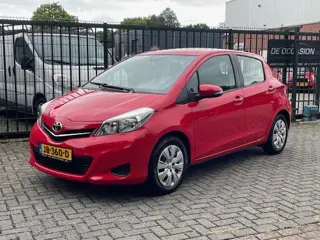 Toyota Yaris 1.0 VVT-i Comfort 5 DEURS AIRCO