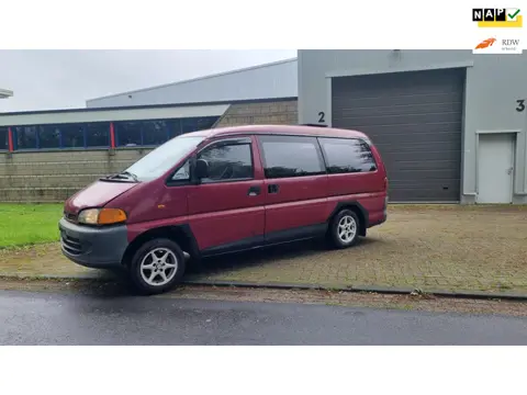 Mitsubishi L 400 L400 2.5 DIESEL MANUEEL LONG MINIBUS 9 PERSOONS