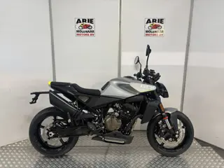 Husqvarna Vitpilen 801 (bj 2025)