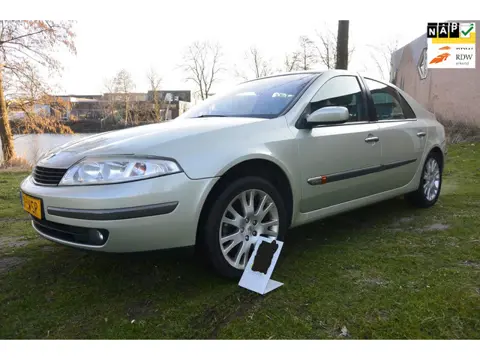 Renault Laguna 3.0-24V V6 Privilège*automaat*airco*leer*cruise
