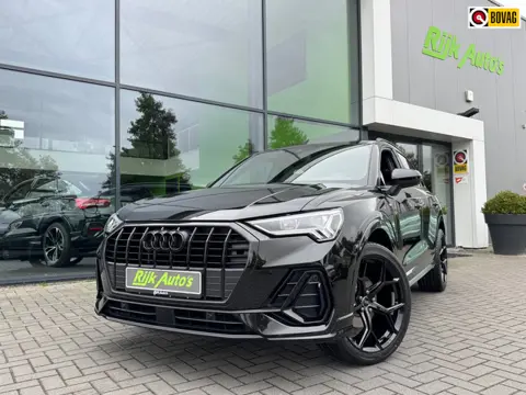 Audi Q3 35 TFSI 3X S-Line * Keyless * Matrix led * Carplay