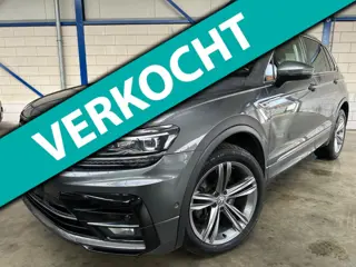 Volkswagen Tiguan 2.0 TSI 220PK 4Motion Highline PANO|AUTOMAAT|R-LINE|CAM|TREKHAAK