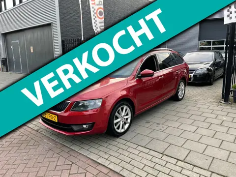 Skoda Octavia Combi 1.6 TDI Elegance Businessline 3e Eig Pano Trekhaak Airco NAP APK
