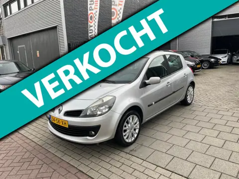 Renault Clio 1.6-16V Dynamique Luxe Trekhaak Airco PDC NAP APK