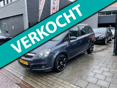 Opel Zafira 2.2 Executive Automaat Trekhaak Airco 7Pers NAP APK