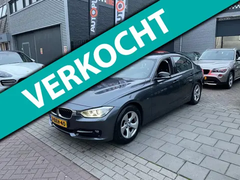 BMW 3-serie 320i EfficientDynamics Edition Executive 2e Eig NAP APK