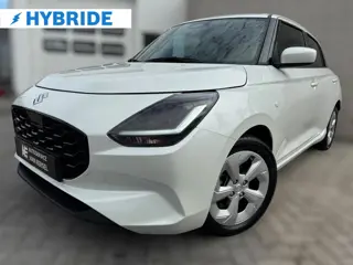 Suzuki Swift 1.2 Style Smart Hybrid NIEUWSTE MODEL / LED / CARPLAY / PDC / ACC / PARELMOER / CAMERA 