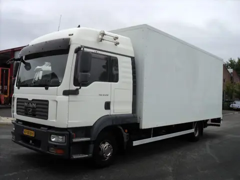 MAN TGL 12.210 bakwagen met laadklep (bj 2006)
