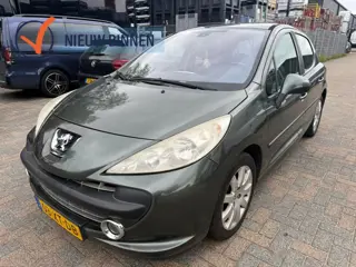 Peugeot 207 1.6-16V XS Première (bj 2007)