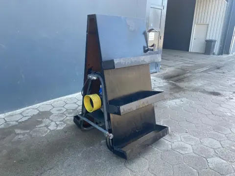 Eurotrac Aftakas-aangedreven aggregraat in aanbouwframe