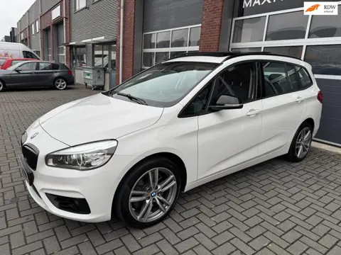 BMW 220i 7p. Gran Tourer LED HUD Pano Navi Camera Keyless