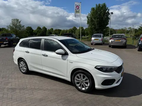Fiat Tipo Stationwagon 1.4 Turbo Easy