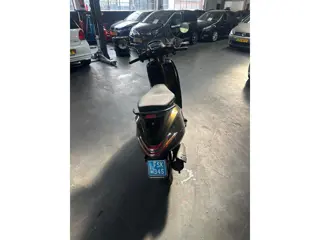 La Souris Snorscooter Valexim Limited | 2024 | 25km/u | incl helm