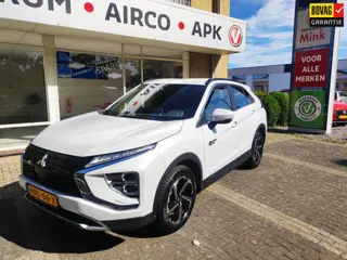 Mitsubishi Eclipse Cross 2.4 PHEV Intense weinig km!! Supercompleet