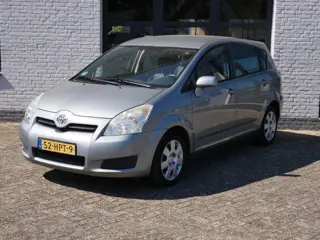 Toyota Verso 1.8 VVT-i Terra 7p. Airco Cruise Trekhaak