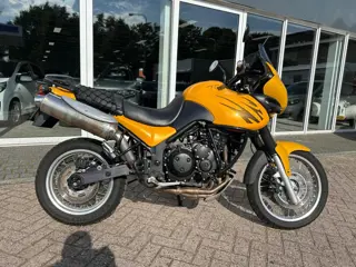 Triumph Tiger 955i//Keurig nette motor! (bj 2001)