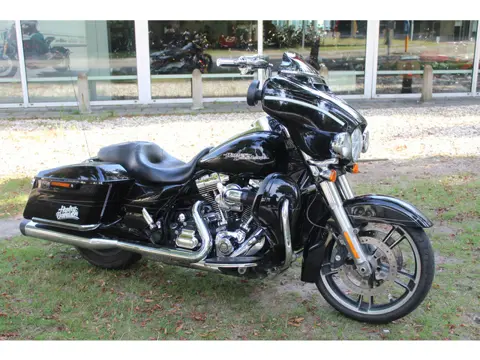 Harley-Davidson Street Glide  Special