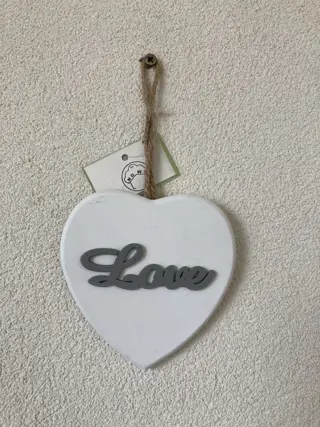 HOUTEN HART WIT MET TEKST LOVE NIEUW