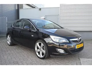 Opel Astra 1.6 Sport bj10 airco navi LM velgen