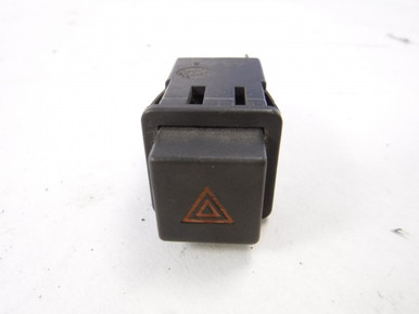 Used schakelaar alarmlichten cal3 le man