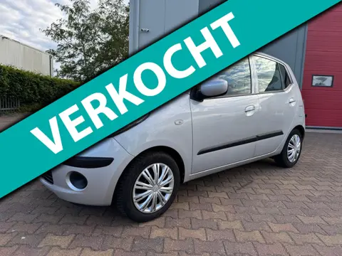 Hyundai I10 1.25i Dynamic Cool ( APK 2026/ RIJDT GOED / AIRCO / KM NAP )