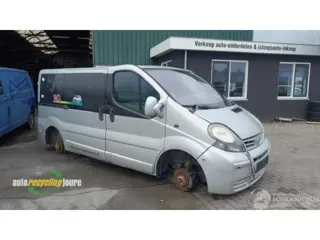 Nissan Primastar onderdelen (kleur: Z36) donorauto