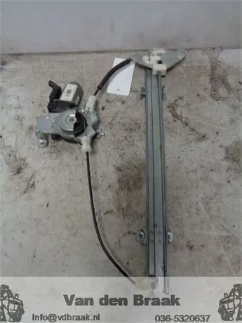 Nissan Note 2006-2013 Raammechaniek linksvoor