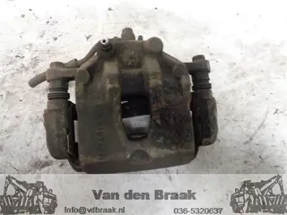 Kia Rio 2011-2024 Remklauw links voor