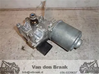 Volkswagen Golf 2020-2025 Ruitenwissermotor voorzijde