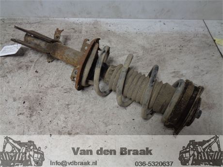 Mercedes Benz Citan 1.5 DCi 2012-2021 Veerpoot voorzijde