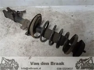 Suzuki Swift 1.5 16V 2005-2010 Schokbreker rechtsvoor