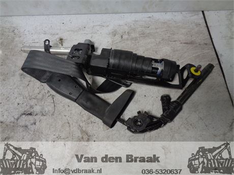 Volvo V50 2004-2007 Gordelspanner links voor