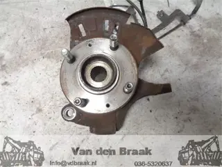 Hyundai i20 1.2 16V 2009-2012 Fusee links