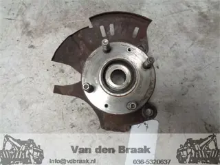 Hyundai i20 1.2 16V 2009-2012 Fusee rechts