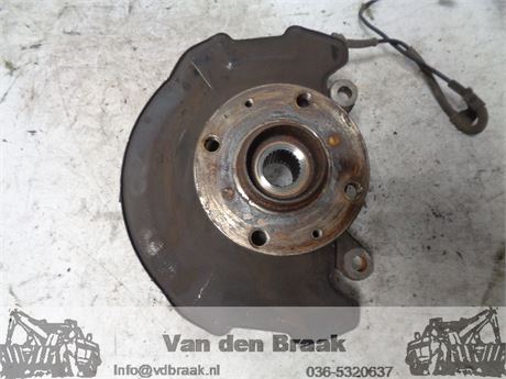 Opel Agila 1.2 2008-2015 Fusee rechts voor