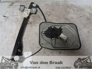 Skoda Fabia Combi 2008-2015 Raammechaniek rechts voor