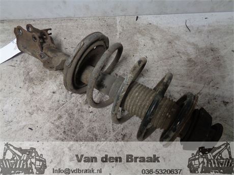 Hyundai i20 1.2 16V 2009-2012 Veerpoot rechts voor