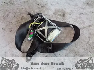 Skoda Fabia Combi 2008-2015 Gordelspanner rechts voor