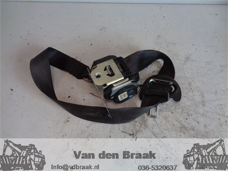 Volkswagen Jetta 2005-2011 Gordelspanner linksvoor