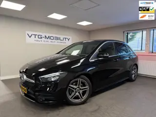 Mercedes-Benz B-klasse 180 Business Solution AMG MultiMedia|Sfeerverl.|Climate Gescheiden|360° PDC+A