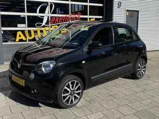 Renault Twingo 1.0 SCe Intens 5Drs - Navigatie I PDC / Achteruitrij Camera I Airco I APK 09-2026 I D