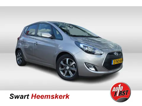 Hyundai ix20 1.6i Premium Automaat | Navi | Cruise C. | Parkeercamera voor + achter